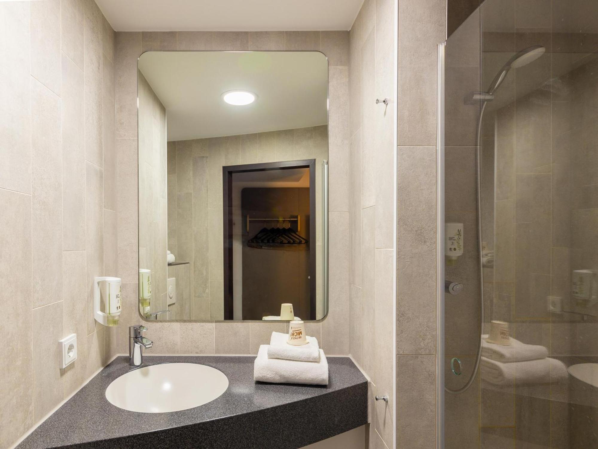 B&B Hotel Moenchengladbach Ngoại thất bức ảnh